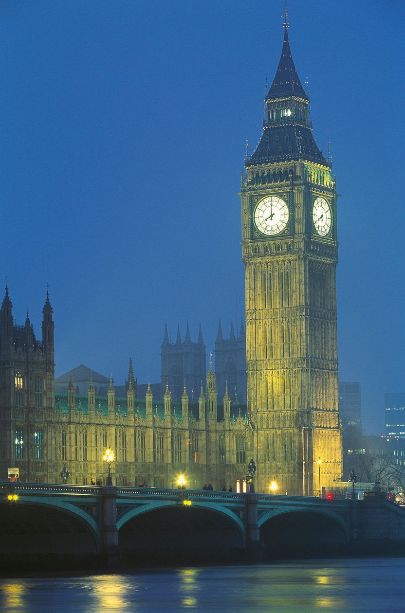 Wielka Brytania, Anglia, Londyn, Pałac Westminsterski i Big Ben w nocy autorstwa Augustus Welby Pugin