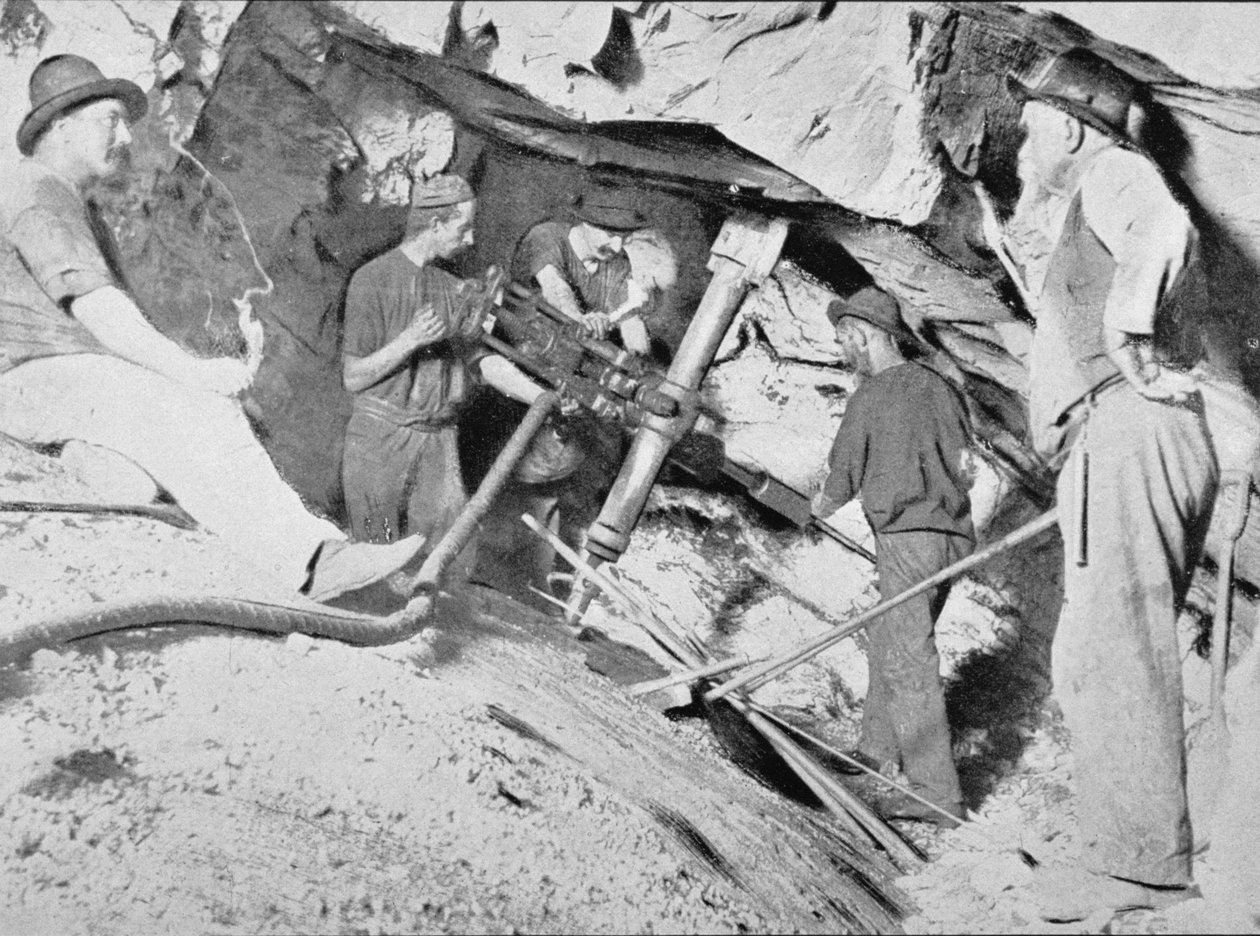 Wydobycie złota, Wiktoria, ok. 1900, z "Pod Krzyżem Południa - spojrzenie na Australię", opublikowane w 1908 r. autorstwa Australian Photographer