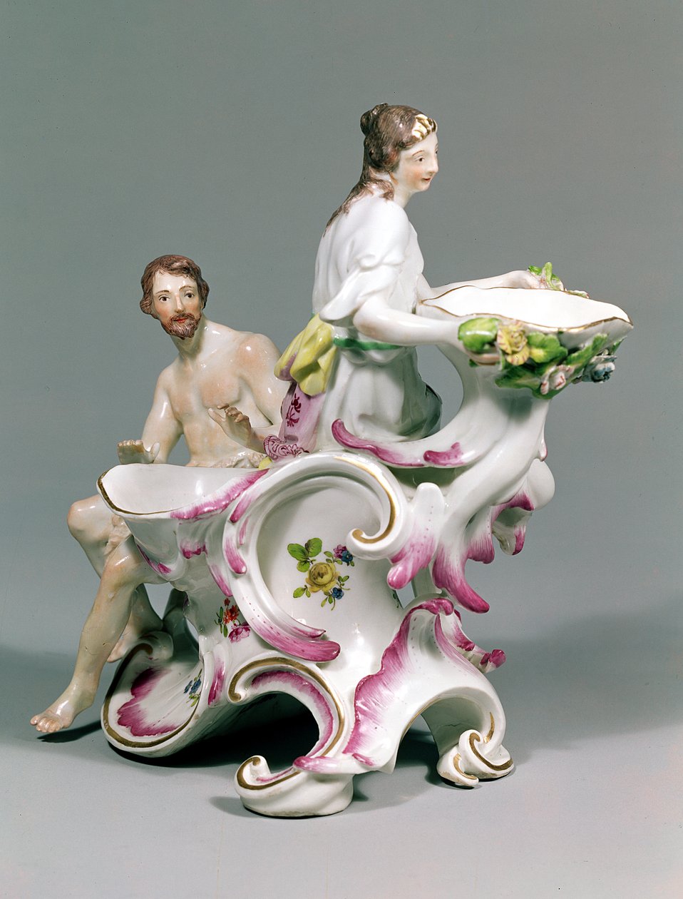 Solniczka (porcelana) autorstwa Austrian School