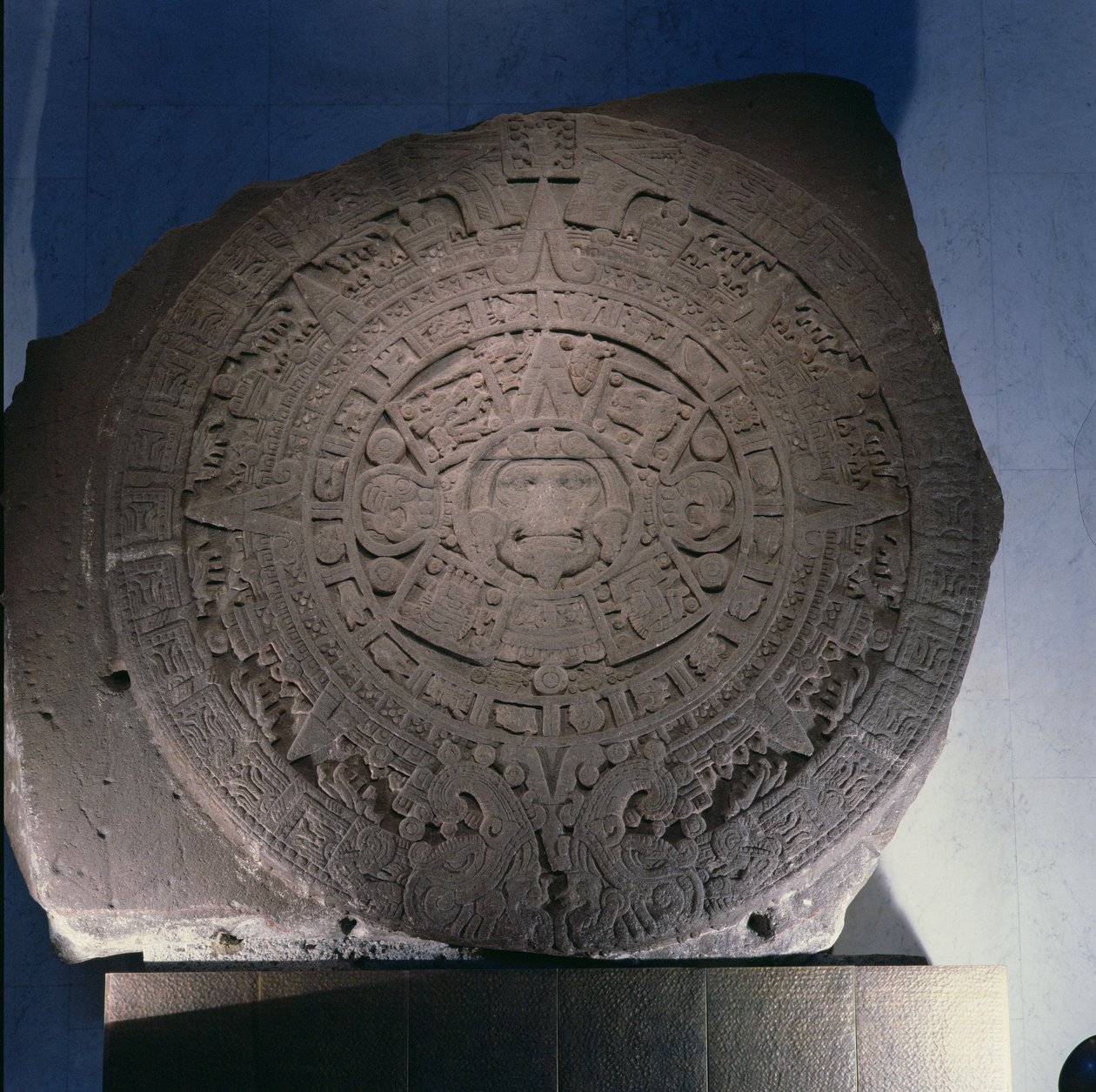 Wielki Kamień Kalendarzowy, Późny Okres Postklasyczny (1300-1521) (patrz także 207556) autorstwa Aztec