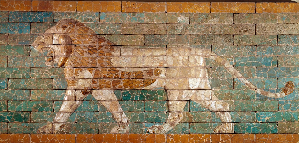 Procesja Droga Babilonu pod panowaniem Nabuchodonozora II (605-562 pne): fragment Bramy Isztar przedstawiający ceglanego lwa mozaikowego. Babilon, Irak. Paryż. Muzeum w Luwrze autorstwa Babylonian