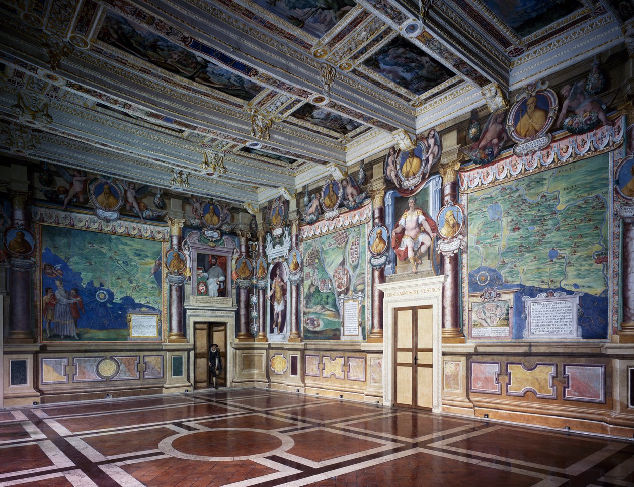 Royal lub Hercules Hall z freskami, Hercules Hally Baldassare Croce, sceny mitologiczne i wydarzenia historyczne miasta Viterbo, drewniany strop kasetonowy, Ratusz, dawny Palazzo dei Priori, Viterbo, Lacjum, Włochy autorstwa Baldassare Croce