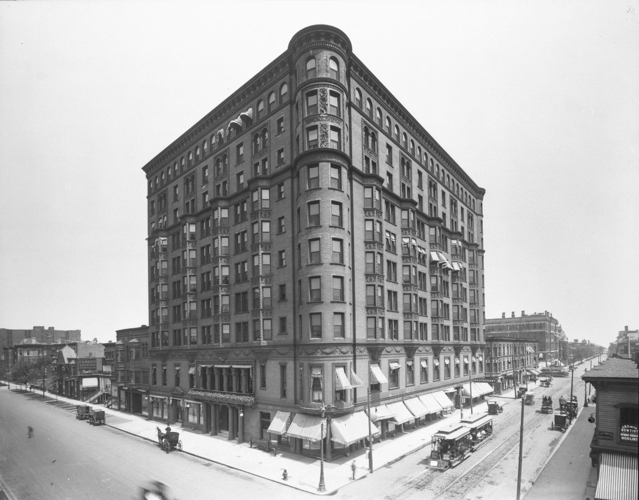 Hotel Lexington, Chicago, Illinois, USA, ok. 1905 (zdjęcie czarno-białe) autorstwa Barnes and Crosby