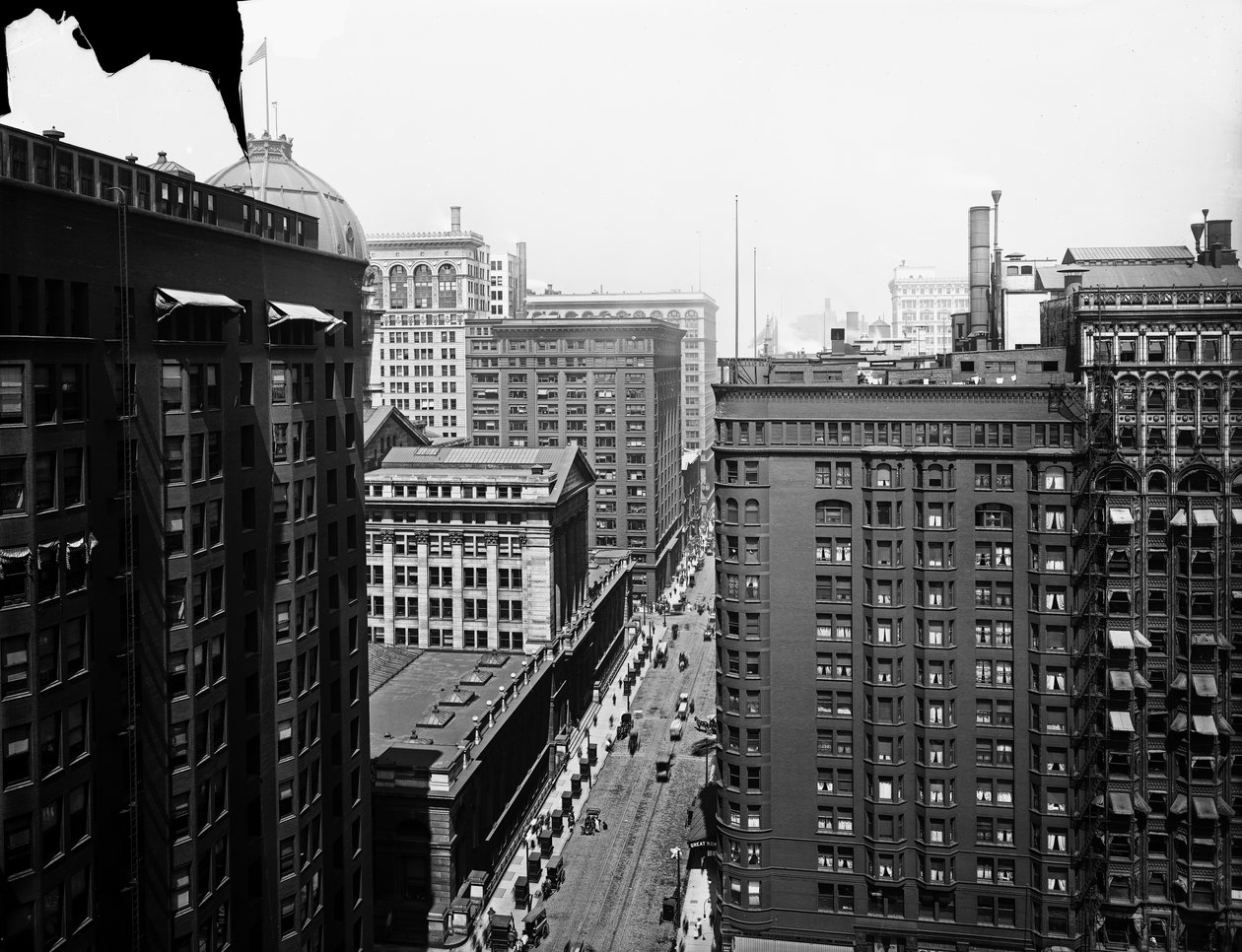 South Dearborn Street, Chicago, Illinois, USA, ok. 1905 (zdjęcie czarno-białe) autorstwa Barnes and Crosby