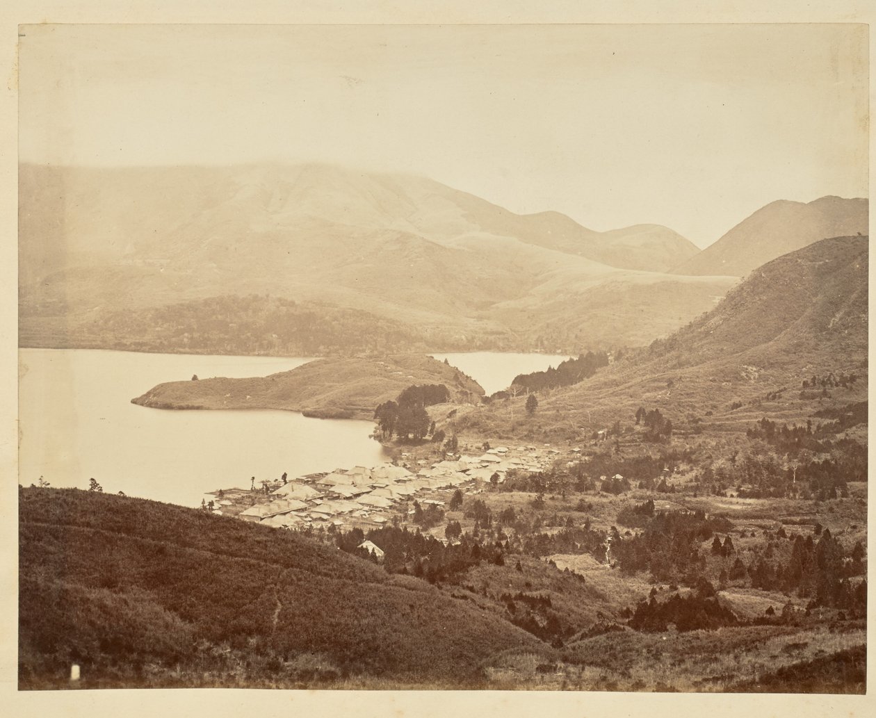 [Hakone] autorstwa Baron Raimund von Stillfried