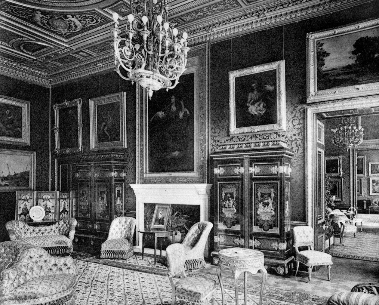 Salon, Grosvenor House, 1908. autorstwa Bedford Lemere and Company