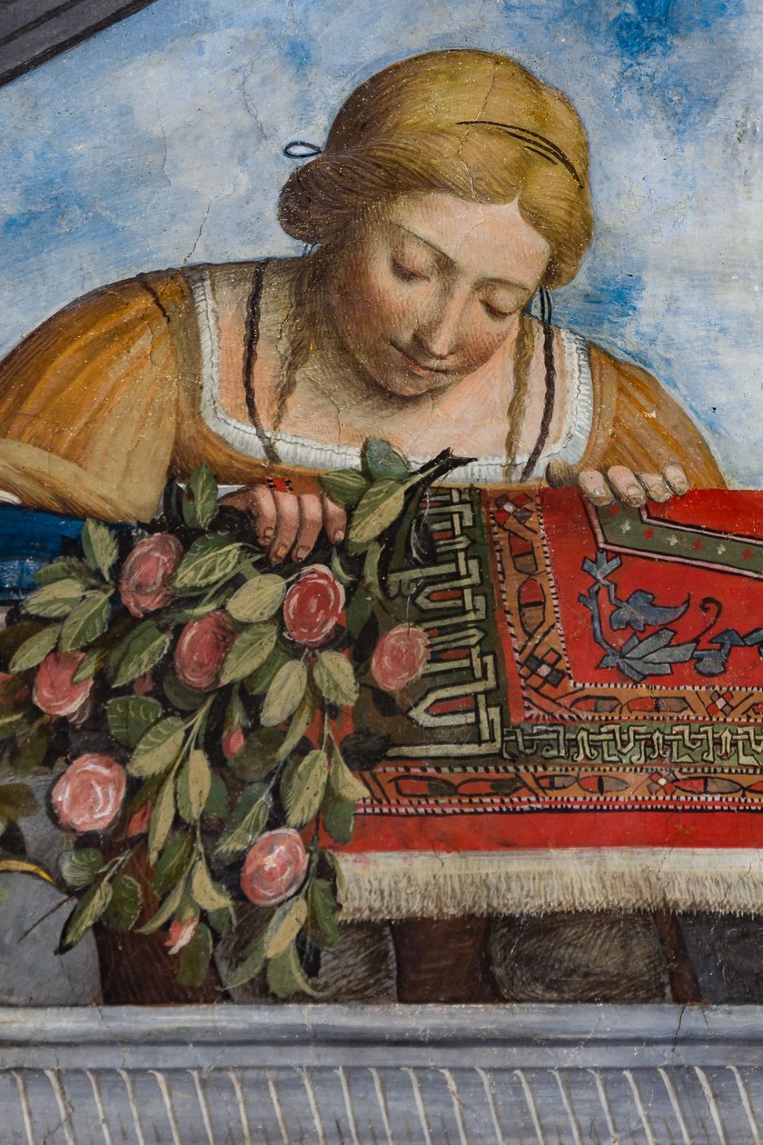 Kobieta ubrana w żółtą sukienkę i kwiaty, fragment sklepienia, Aula Costabiliana o Sala Skarbu (fresk) autorstwa Benvenuto Tisi da Garofalo