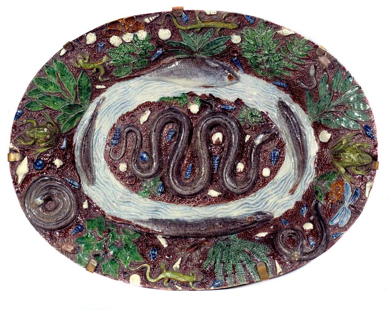 Naczynie fajansowe z wężami i batracianami. Średnica 0,52 m XVI wiek. Zrealizował Bernard Palissy (1510-1589) Sevres. Narodowe Muzeum Ceramiki autorstwa Bernard Palissy