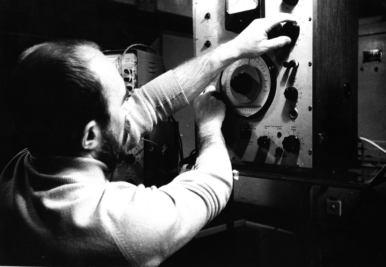 Bernard PARMEGIANI autorstwa Bernard Perrine