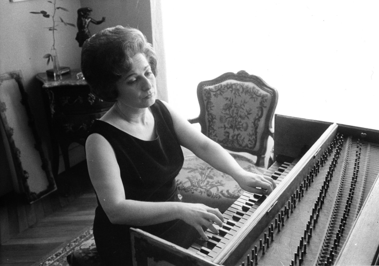 Huguette DREYFUS autorstwa Bernard Perrine