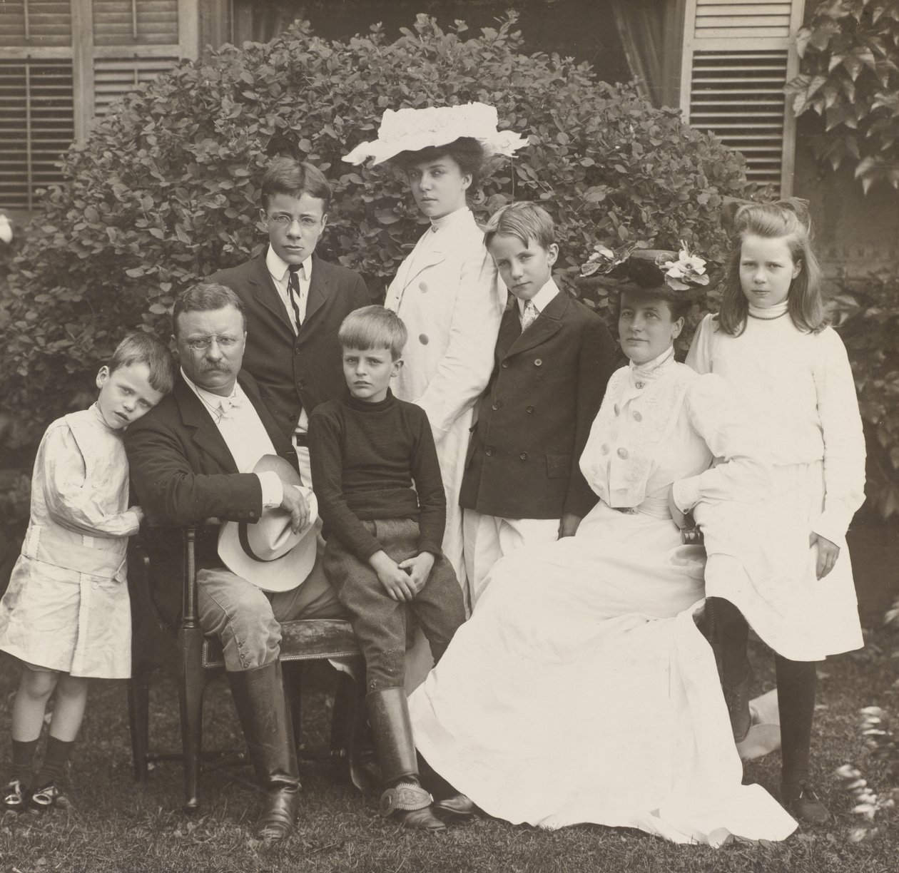 Prezydent Theodore Roosevelt, jego żona Edith i rodzina autorstwa Brothers Pach