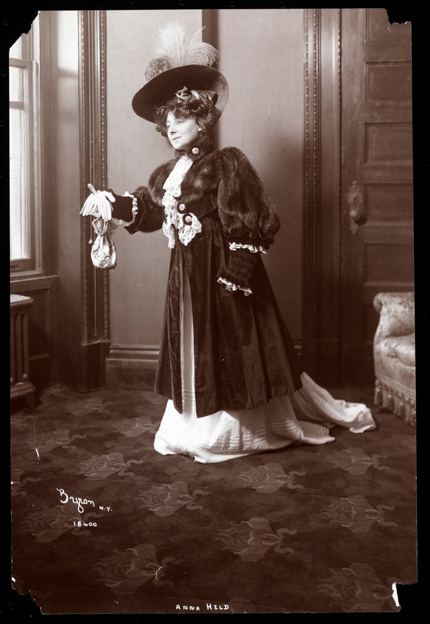 Anna Held, 1904 (srebrny odbitka żelatynowa) autorstwa Byron Company