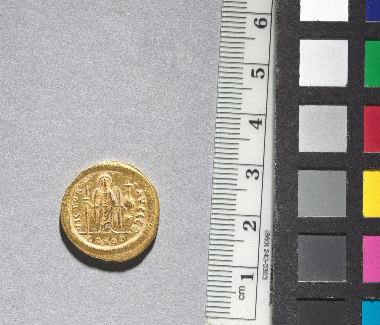 Solidus Justyniana I (rewers), 545-565 (złoto) (patrz CVL 499738 dla awersu) autorstwa Byzantine School