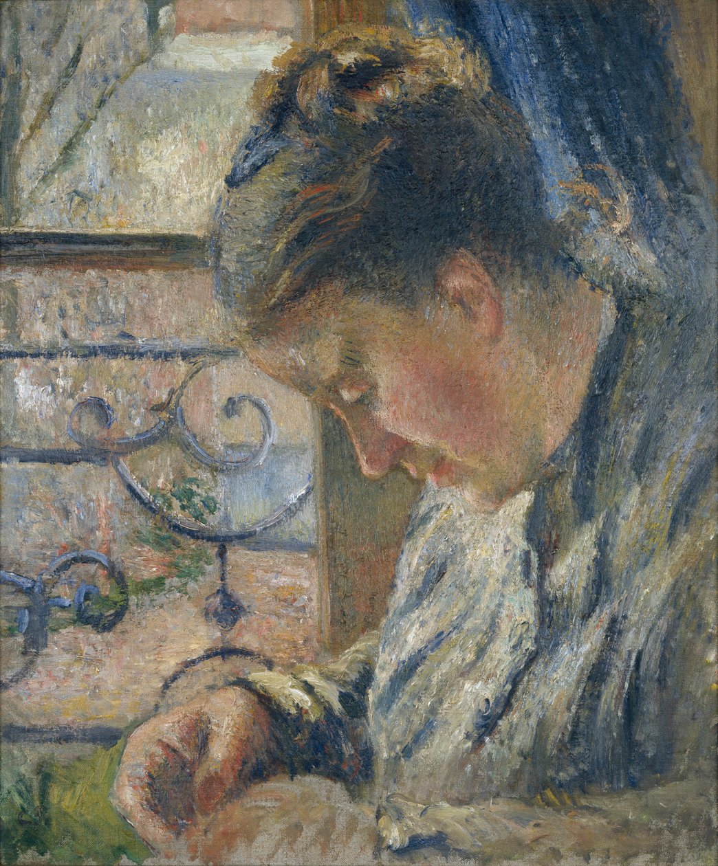 Mme Pissarro szyjąca obok okna, c1877 autorstwa Camille Pissarro