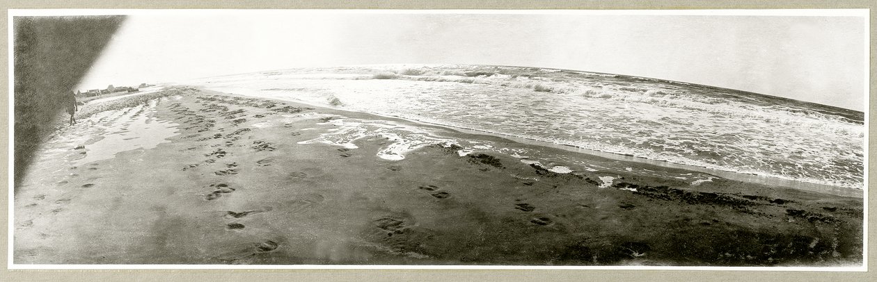 Plaża w Khan Yunis, 1917 autorstwa Capt. Arthur Rhodes