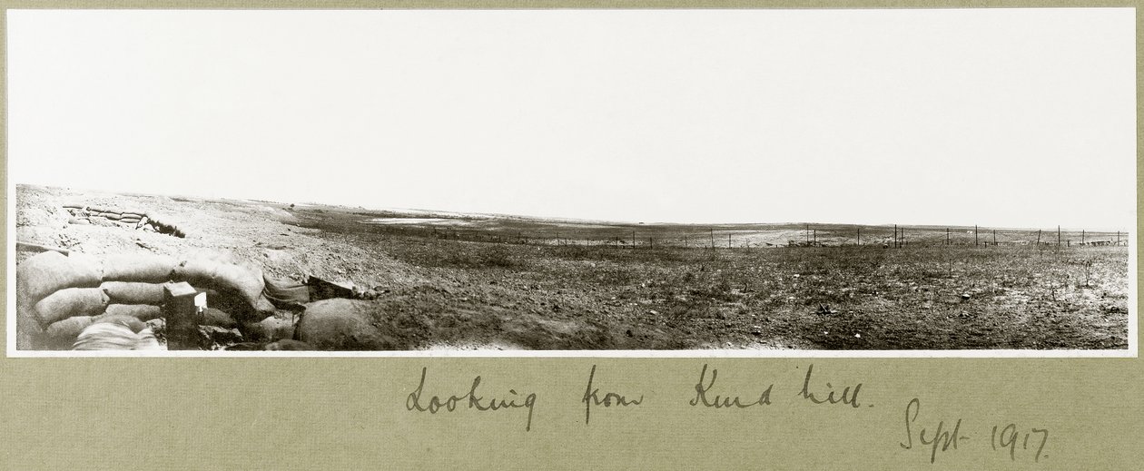 Patrząc z Kurd Hill, wrzesień 1917 autorstwa Capt. Arthur Rhodes
