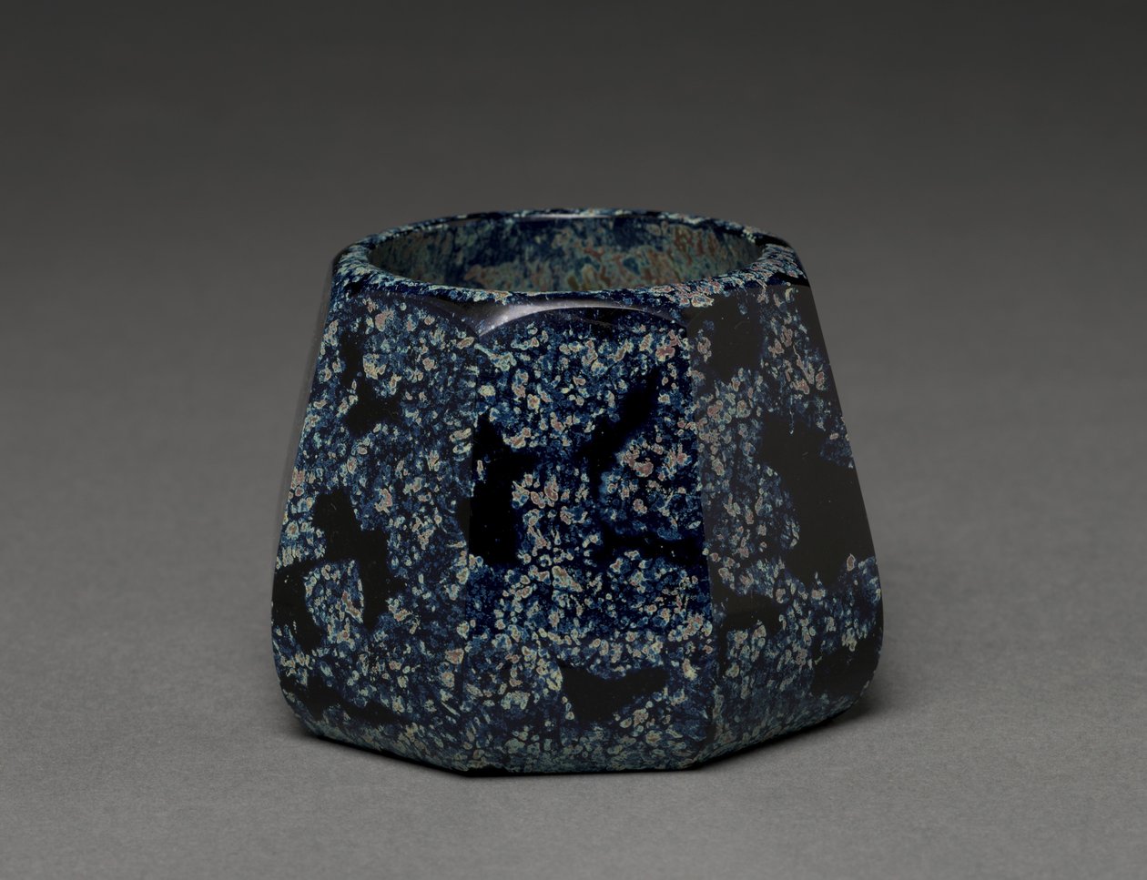 Wazon, ok. 1906 autorstwa Carl Goldberg