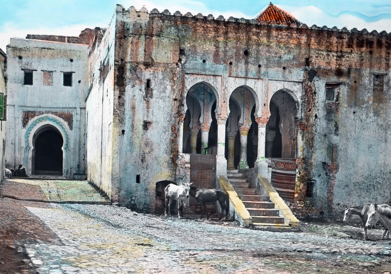 Północne Maroko, Tanger, wejście do pałacu gubernatora, data zdjęcia: około 1910 r. Archiwum Carla Simona autorstwa Carl Simon