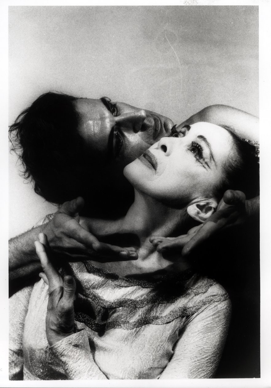Martha Graham (1894-1991) i Bertram Ross (1920-2003) w "Visionary Recital", 27 czerwca 1961 (odbitka żelatynowo-srebrowa) autorstwa Carl Van Vechten