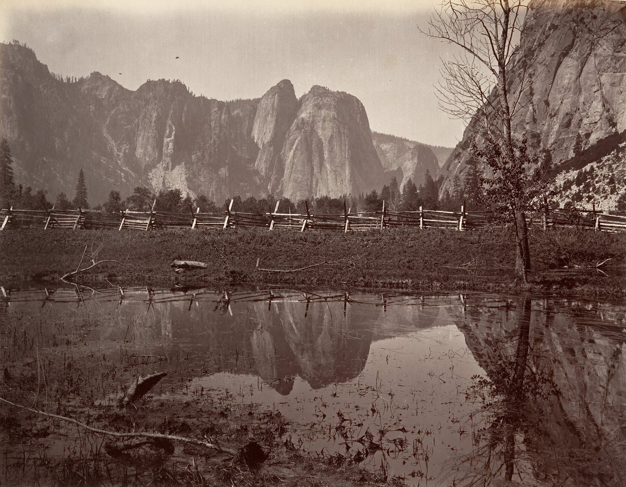 Cathedral Rocks, Yosemite, ca. 1872, wydrukowany ca. 1876. autorstwa Carleton E. Watkins.