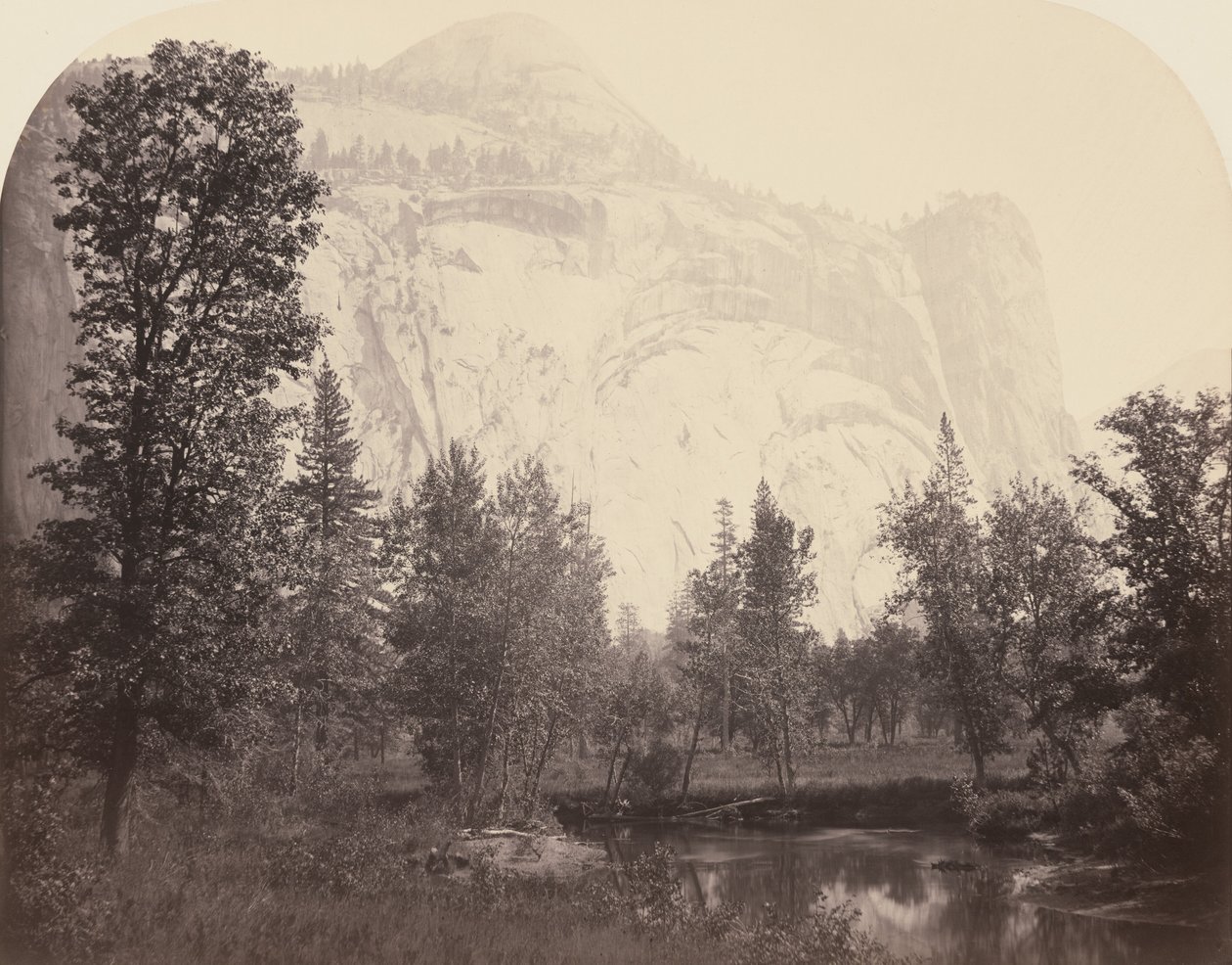 Widok na rzekę z łuków królewskich, Yosemite autorstwa Carleton E. Watkins