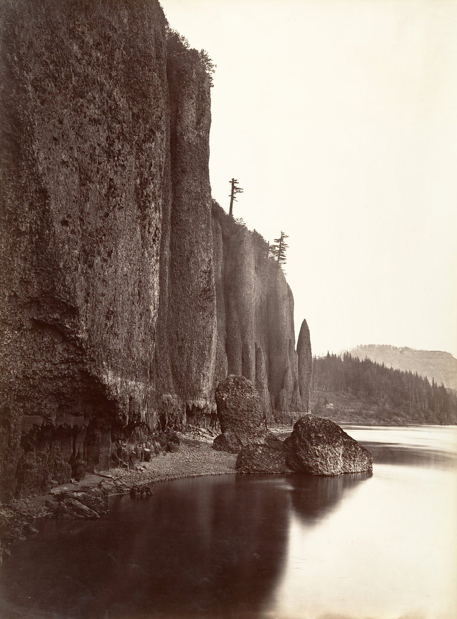 Cape Horn, Columbia River, Oregon, 1867. autorstwa Carleton Emmons Watkins