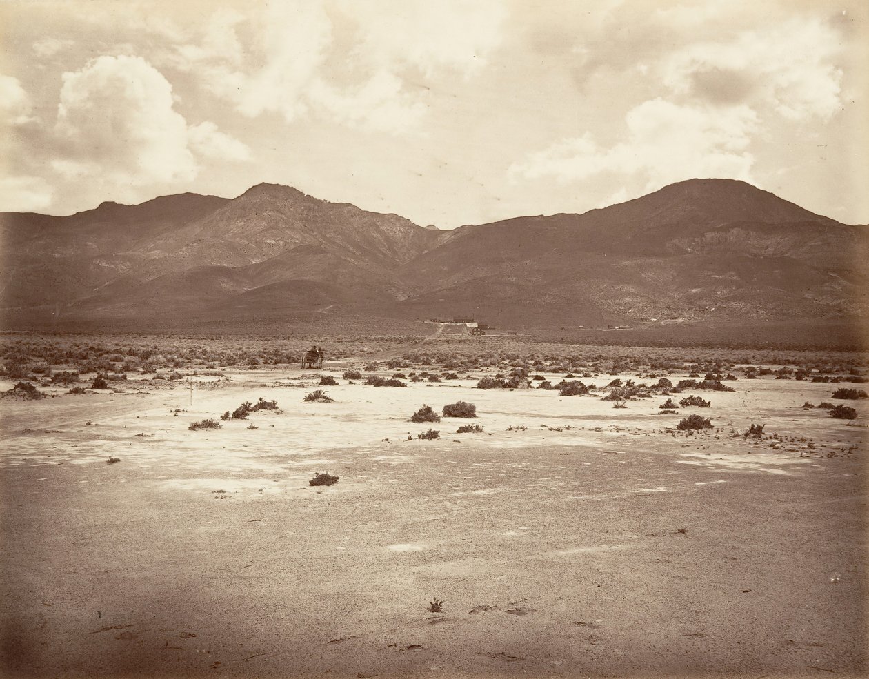 Road View to Sutro Tunnel, 1875, wydrukowany ca. 1876. autorstwa Carleton Emmons Watkins
