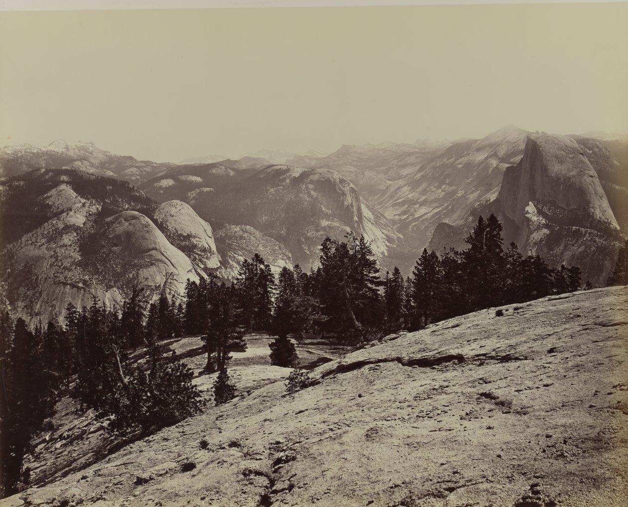 Kopuły z Sentinel Dome, 1866. autorstwa Carleton Emmons Watkins
