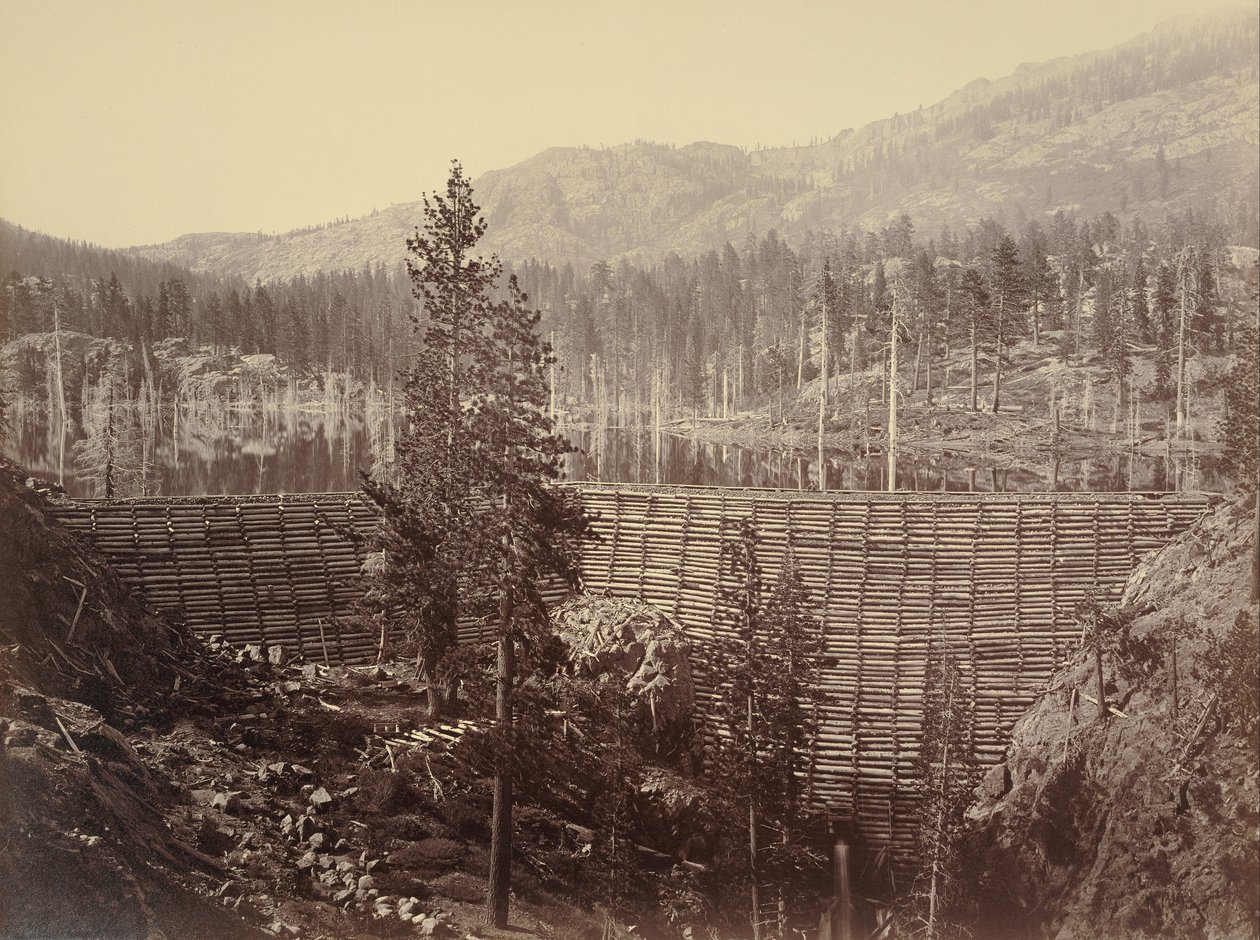 Tama i jezioro, hrabstwo Nevada, w pobliżu View autorstwa Carleton Watkins