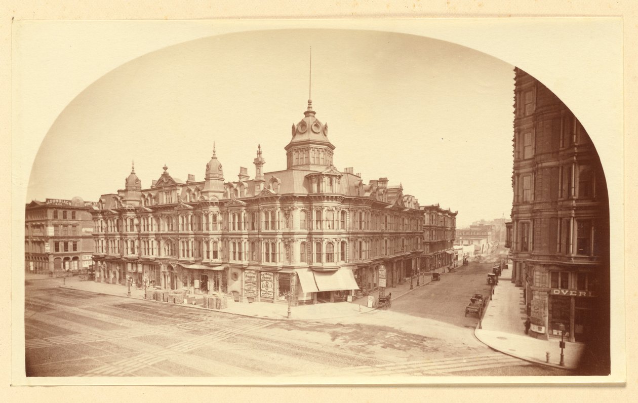 Grand Hotel, S.F. autorstwa Carleton Watkins