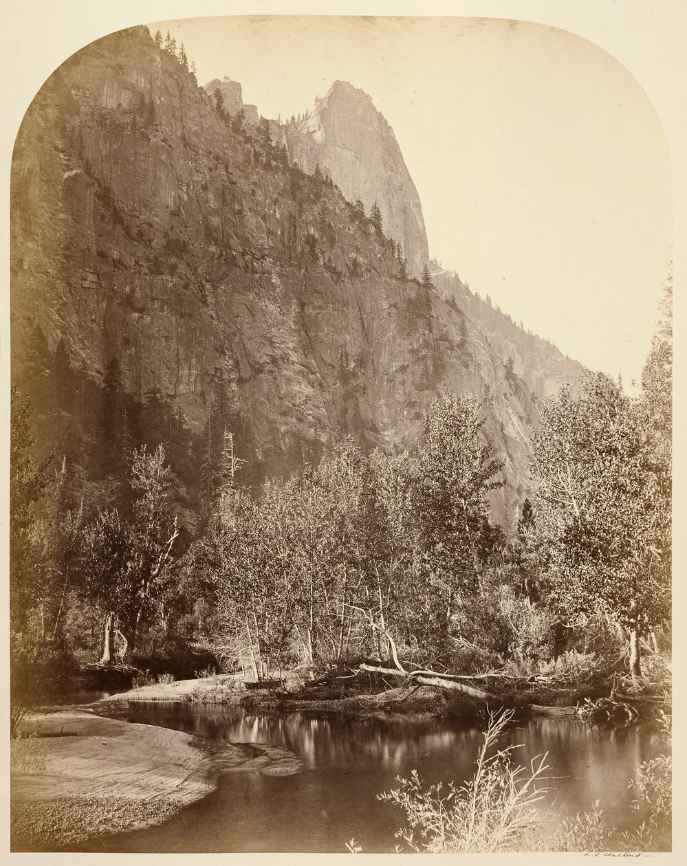 Sentinel (widok w dół doliny) 3270 ft. Yo Semite. autorstwa Carleton Watkins