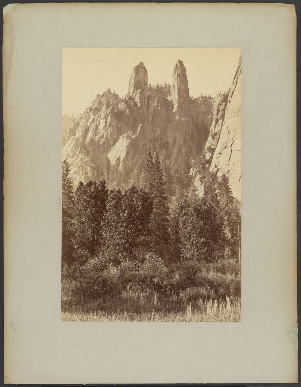 [Skały Sentinel, Yosemite] autorstwa Carleton Watkins