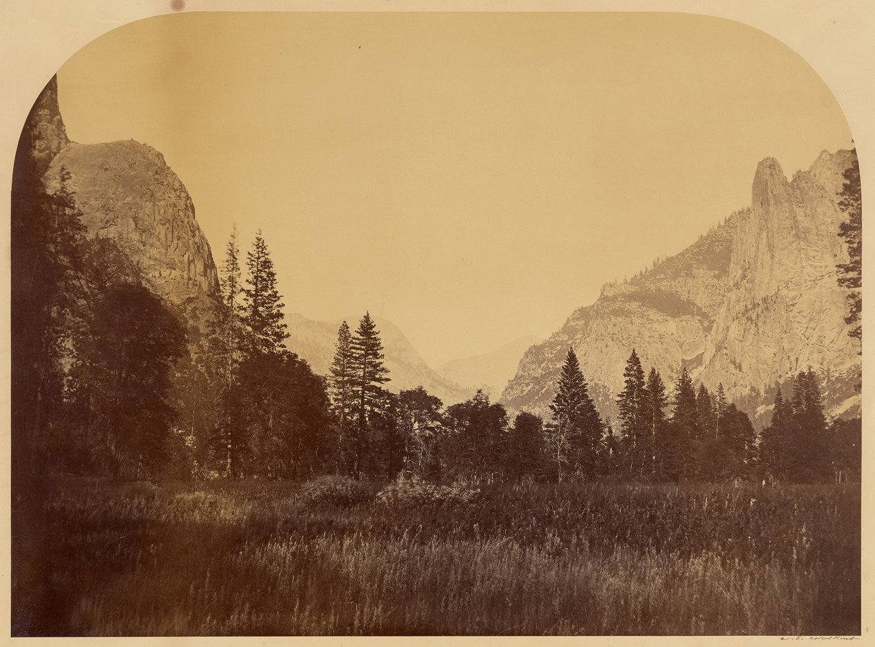 Yosemite, widok na dno doliny ze skałą Sentinel Rock po prawej autorstwa Carleton Watkins