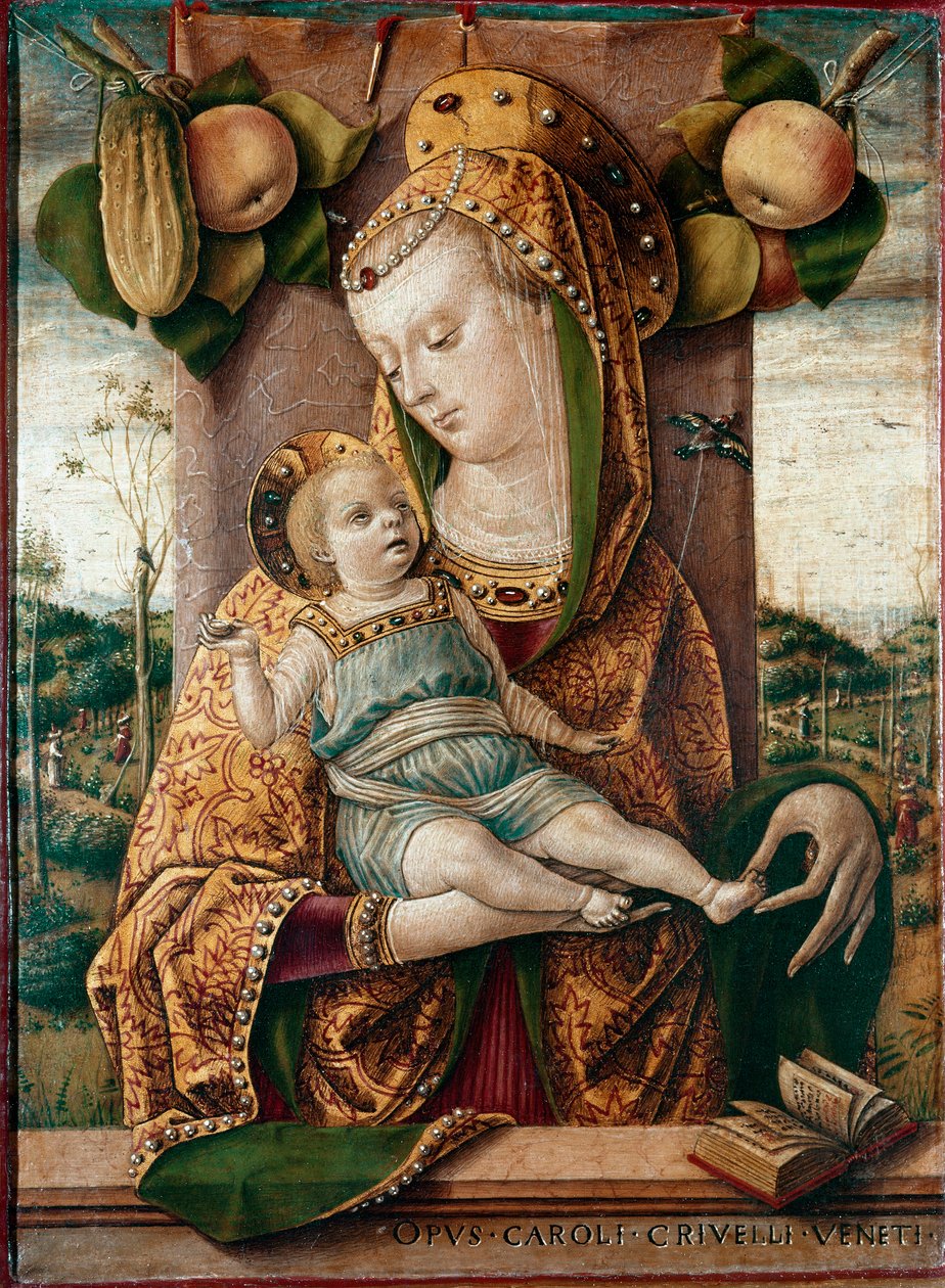 Dziewica z Dzieciątkiem Za nimi jabłka i ogórek, na dole otwarta księga (Biblia). Tempera na drewnie autorstwa Carlo Crivelli (1430/35-1494/1500) autorstwa Carlo Crivelli