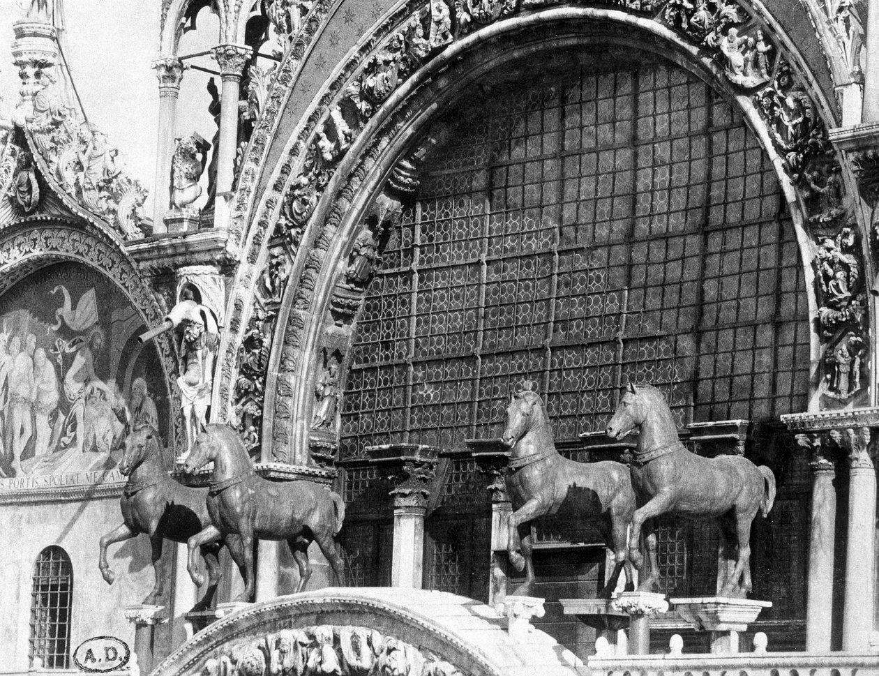 Konie bazyliki San Marco w Wenecji - fot. C. Naya autorstwa Carlo Naya