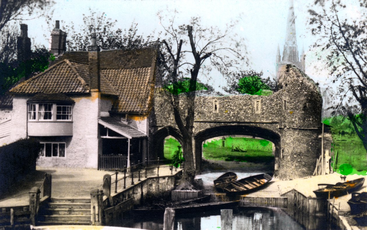 Ciągnie prom, Norwich, Norfolk, 1926. autorstwa Cavenders Ltd