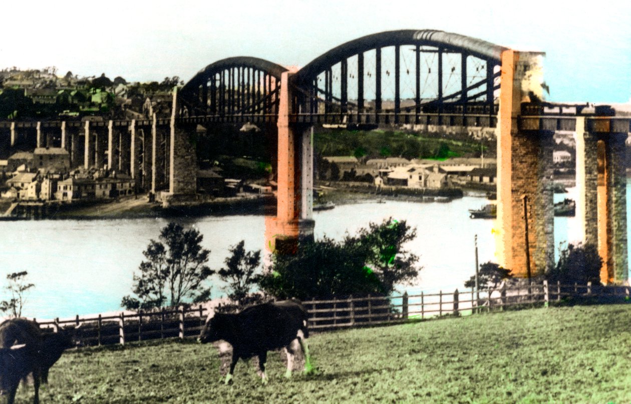 Royal Albert Bridge, Saltash, Kornwalia, 1926. autorstwa Cavenders Ltd