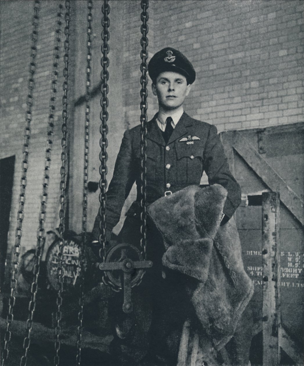 Kapitan bombowców, 1941 autorstwa Cecil Beaton