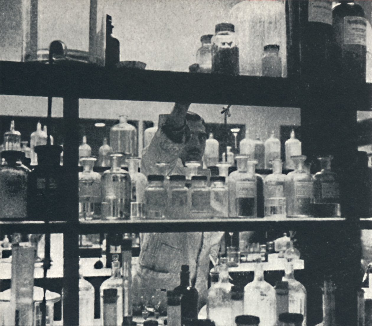 Laboratorium eksperymentalne: fabryka samolotów, 1941 autorstwa Cecil Beaton