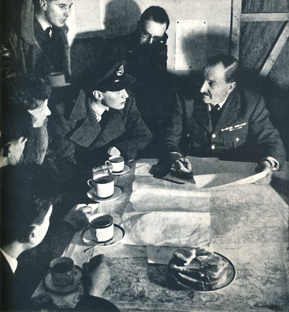 Powrót: Przesłuchanie, 1941 autorstwa Cecil Beaton