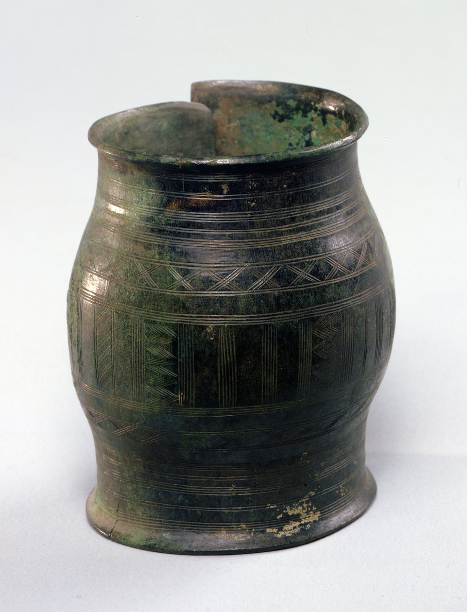 Opaska w kształcie beczki, kultura Hallstatt, Jura (metalowa) autorstwa Celtic
