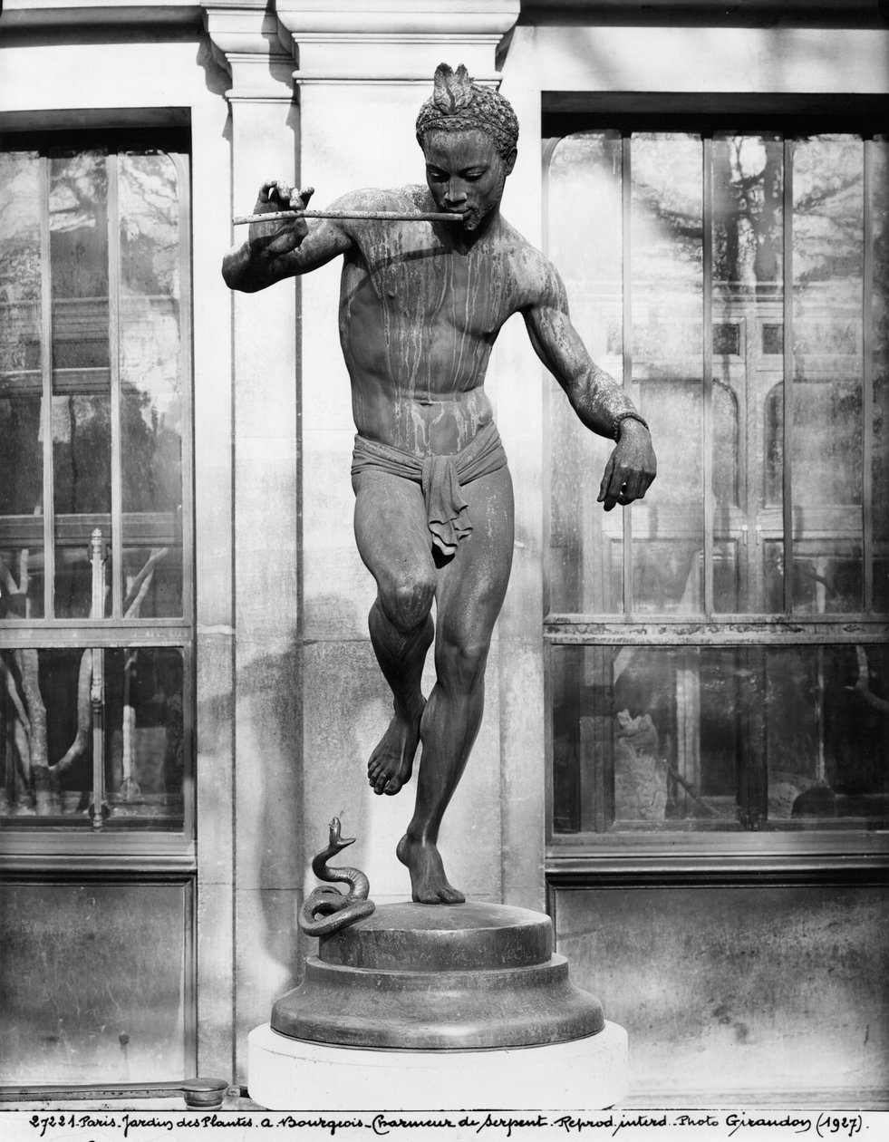 Zaklinacz węży, 1863 (brąz) autorstwa Charles Arthur Bourgeois