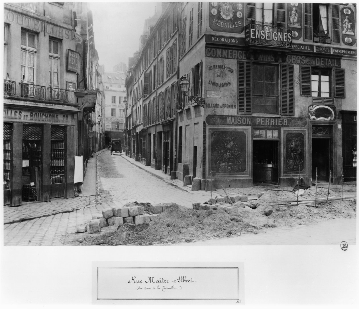 Rue Maitre Albert (od Quai de la Tournelle) Paryż, 1858-78 autorstwa Charles Marville