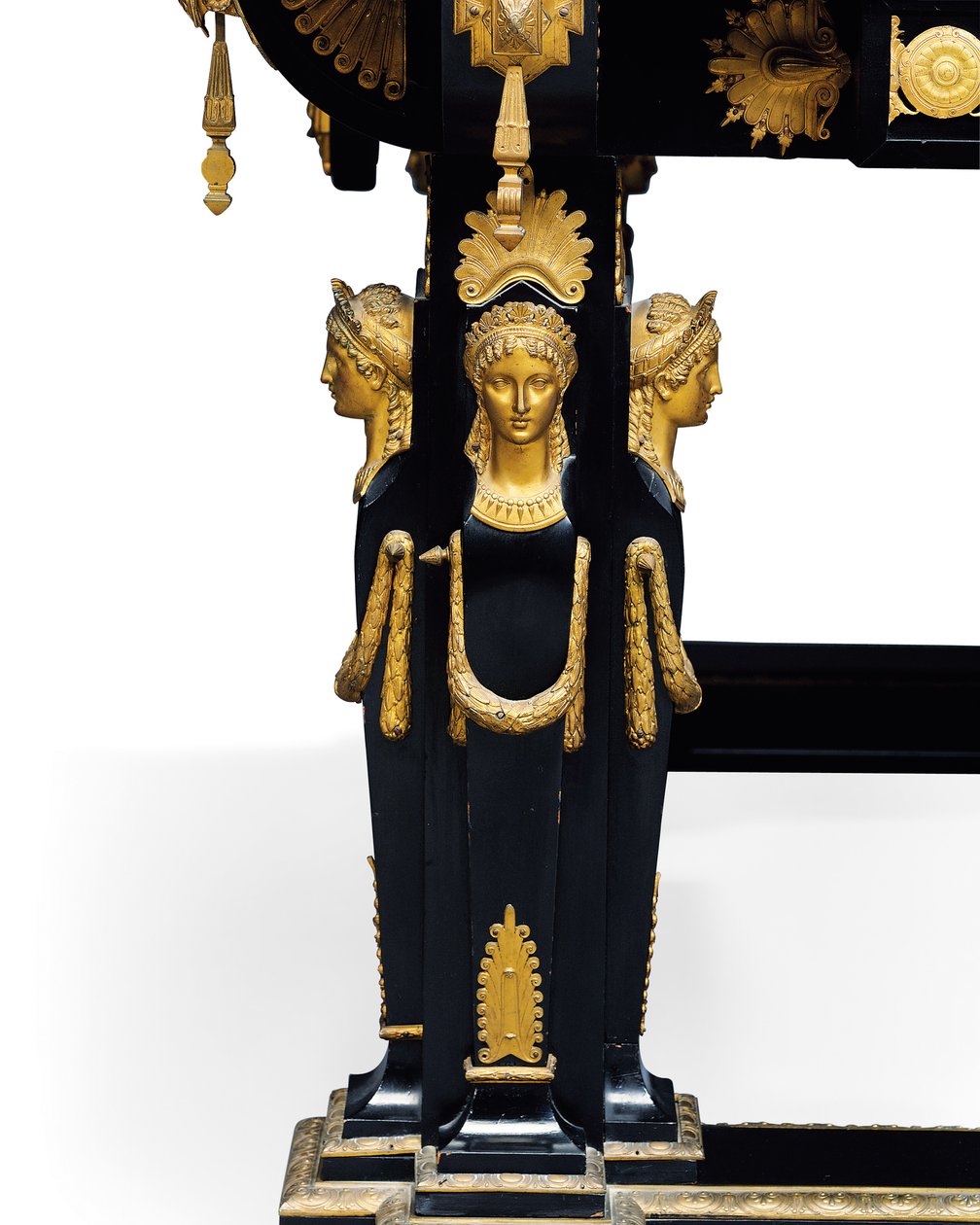 Stół Napoleona III, proj. Jean Brandely, intarsja E. Varlot, Paryż, ok. 1850-75 (ormolu, złocona miedź, heban i jawor) autorstwa Charles Guillaume Diehl