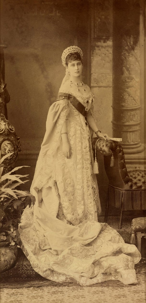 Elisabeth Fiodorovna de Russie (Elisabeth de Hesse Darmstadt) - Portret wielkiej księżnej Elizavety Fiodorovny (1864-1918), księżniczki Elżbiety Heskiej i nad Renem, autorstwa Bergamasco, Karola (Karla) (1830-1896). Fotografia żelatynowa srebrna autorstwa Charles Bergamasco