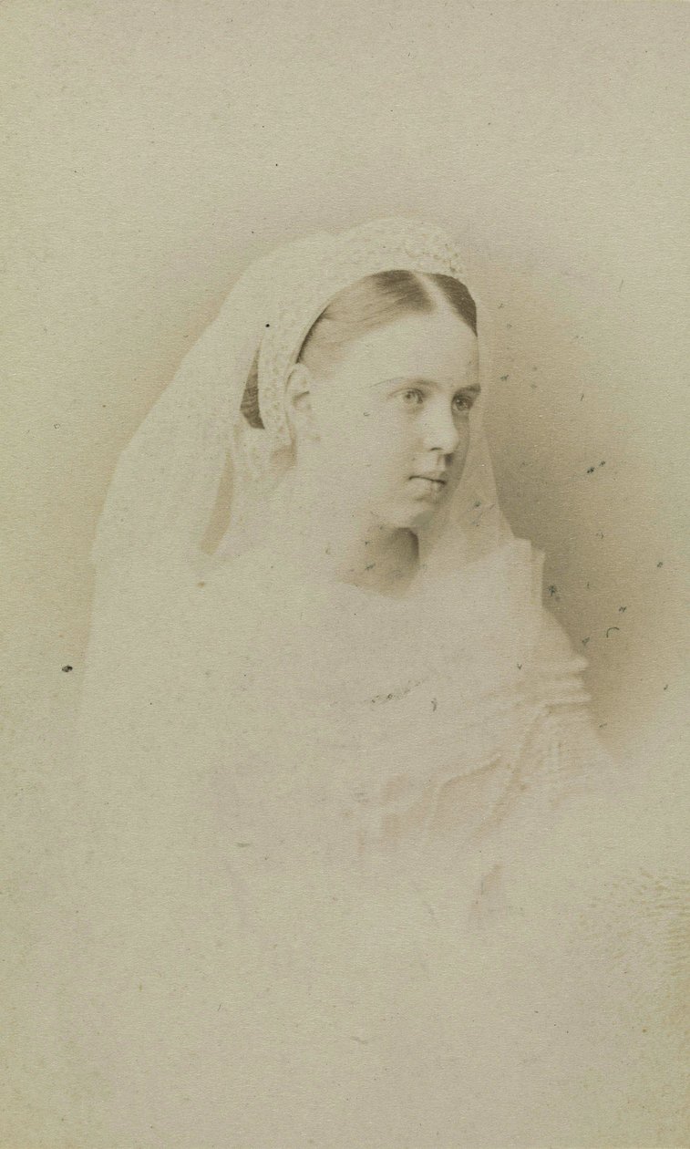 Maria Aleksandrowna de Russie - Portret wielkiej księżnej Marii Aleksandrownej Rosji (1853-1920), księżnej Sachsen-Coburg i Gotha, autorstwa Bergamasco, Karola (Karla) (1830-1896). Zdjęcie albuminy, ok. 1871. Rosyjskie Państwowe Archiwum Filmowe i Fotograf autorstwa Charles Bergamasco