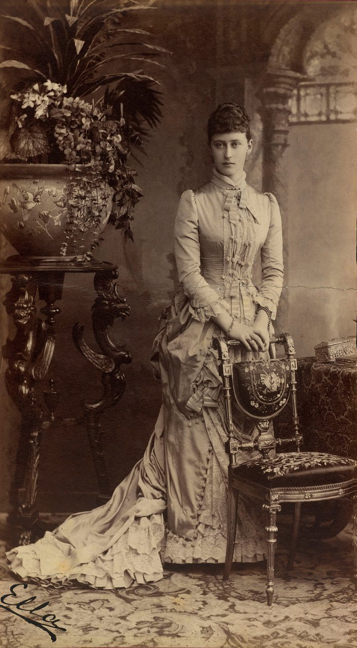 Elisabeth Fiodorovna de Russie (z domu Elisabeth de Hesse Darmstadt) - Portret wielkiej księżnej Elizavety Fiodorovny (1864-1918), księżniczki Elżbiety Heskiej i nad Renem, autorstwa Bergamasco, Karola (Karla) (1830-1896). Albumin Photo, ok. 1884. Rosyjski autorstwa Charles Bergamasco