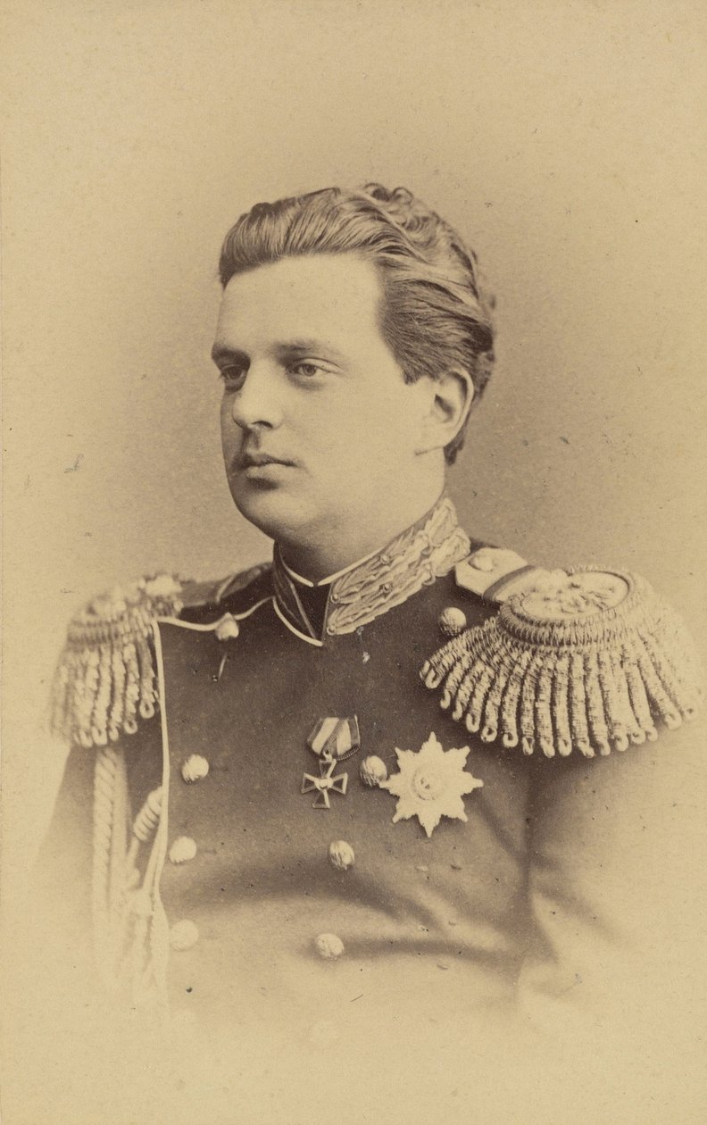 Władimir Aleksandrowicz de Russie - Portret wielkiego księcia Władimira Aleksandrowicza Rosji (1847-1909), autorstwa Bergamasco, Karola (Karla) (1830-1896). Albumin Photo, ok. 1865. Rosyjskie Państwowe Archiwum Filmowe i Fotograficzne, Krasnogorsk autorstwa Charles Bergamasco