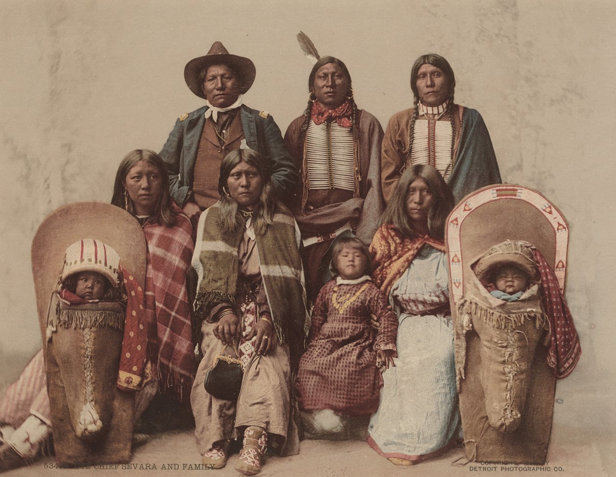 Wódz Ute Severo z rodziną, ok. 1885, opublikowane 1899 (zdjęcie) autorstwa Charles A. Nast