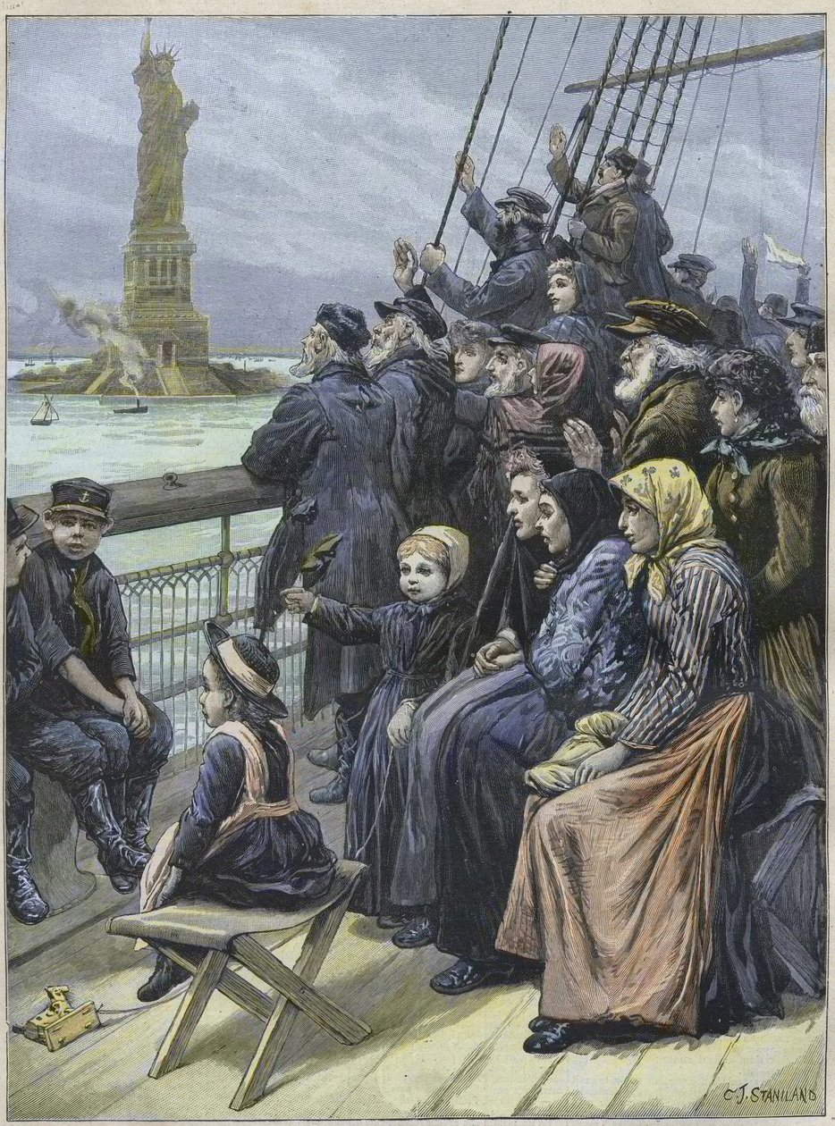Żydowscy imigranci przybywający do Nowego Jorku Stany Zjednoczone W 1892 r. - żydowscy uchodźcy z Rosji mijając kolosalny pomnik w porcie nowojorskim - grawerunek Charlesa Josepha STANILAND- „” Przybycie żydowskich emigrantów do Nowego Jorku w 1892 r., ilu autorstwa Charles J. Staniland